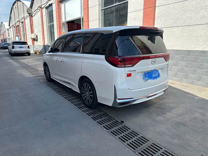 GAC Trumpchi M8 2021 2021款 领秀系列 390T 至尊版
