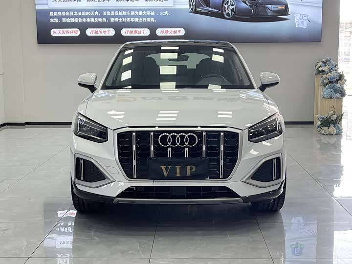 Фото 2 - Audi Q2L
