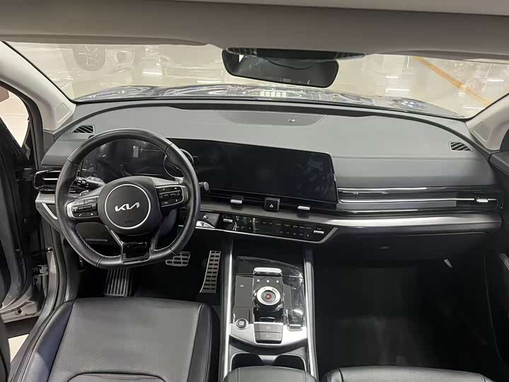 Kia Sportage 2023 2023款 2.0T 两驱尊贵版