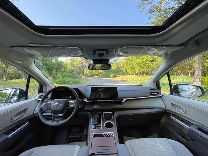 Toyota Sienna 2026 2026款 2.5L 双擎两驱舒适版