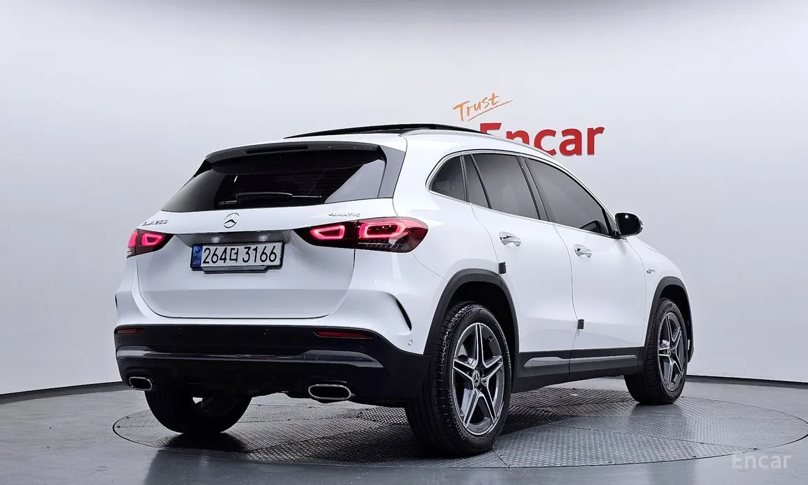 Mercedes-Benz GLA-Class 2020 GLA250 4MATIC