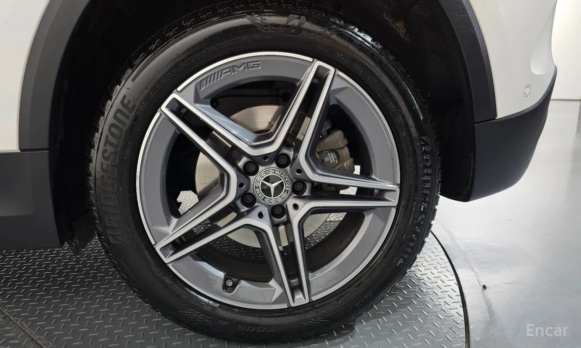 Mercedes-Benz GLA-Class 2020 GLA250 4MATIC