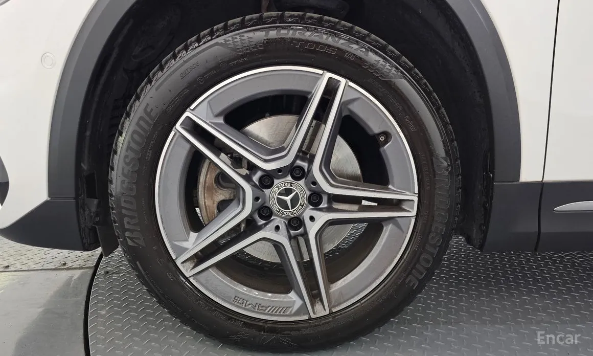 Mercedes-Benz GLA-Class 2020 GLA250 4MATIC