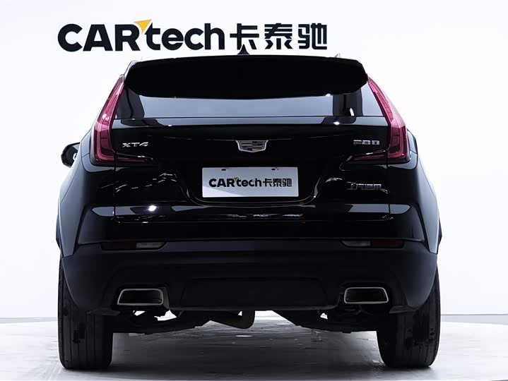 Фото 6 - Cadillac XT4