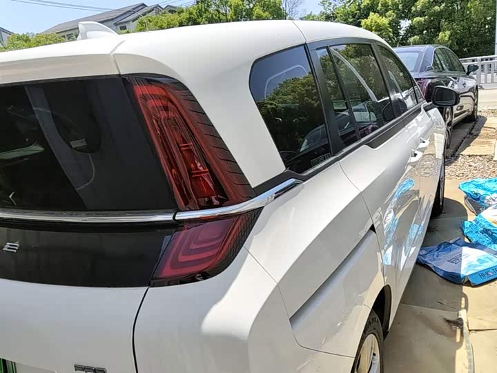 Bestune NAT 2023 2023款 PRO 舒享出行版 419km