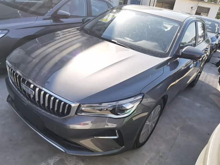 Geely Emgrand 2026 2026款 400万纪念款 1.5L CVT飞越型