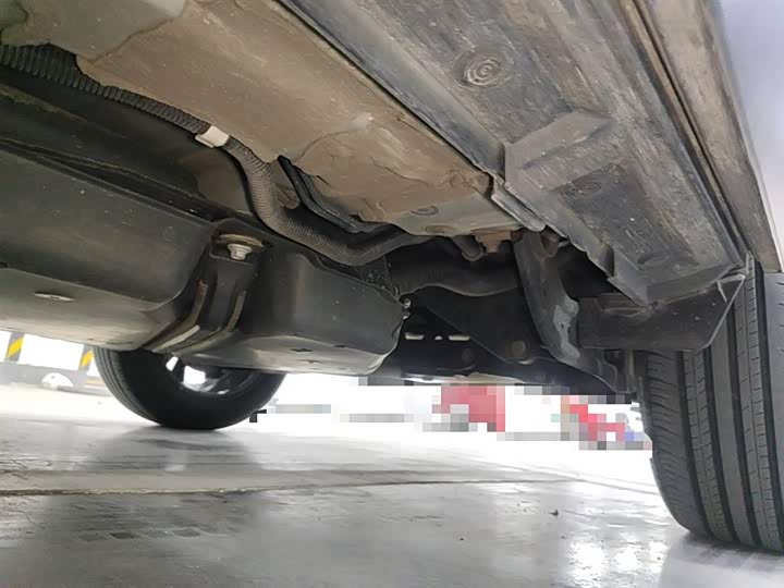 Фото 5 - Toyota RAV4