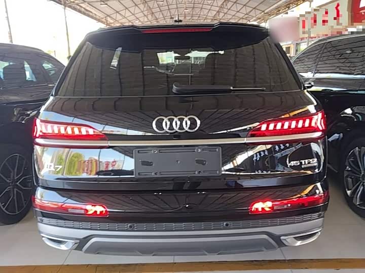 Audi Q7 2021 2021款 45 TFSI quattro S line运动型