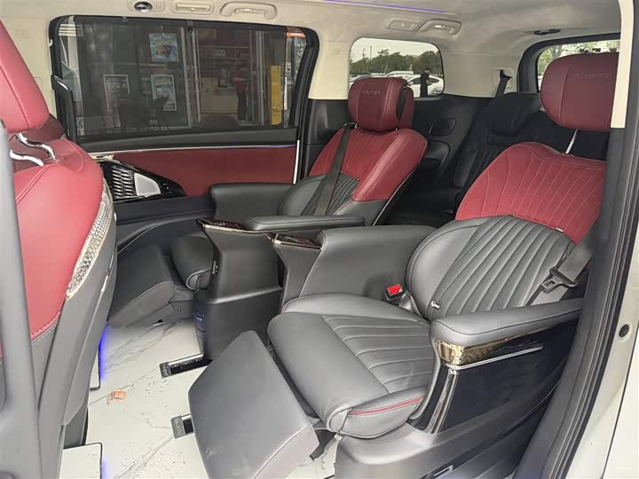 GAC Trumpchi E9 2023 2023款 E9 宗师