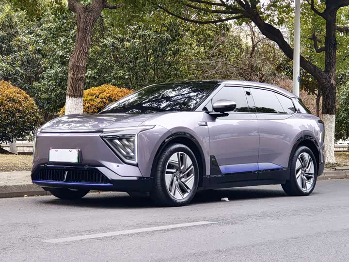 HiPhi Y 2023 2023款 560km 先锋版