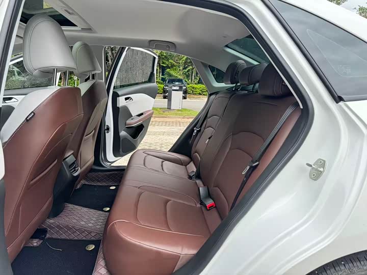 Chevrolet Monza 2023 2023款 1.5L 双离合WOW惠享版