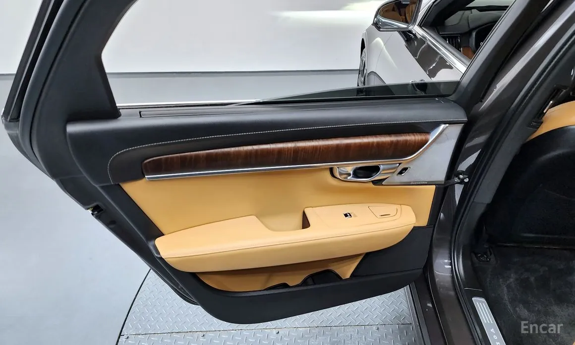 Volvo S90 2016 B5 Ultimate Bright