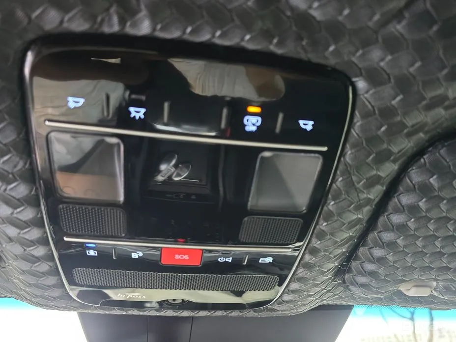 Hyundai Grandeur 2022 3.5 LPG 2WD (Taxi)