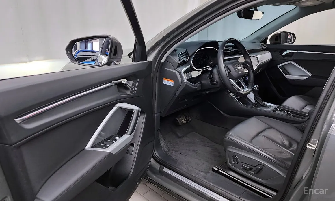 Audi Q3 2018 35 TDI Premium Sportback