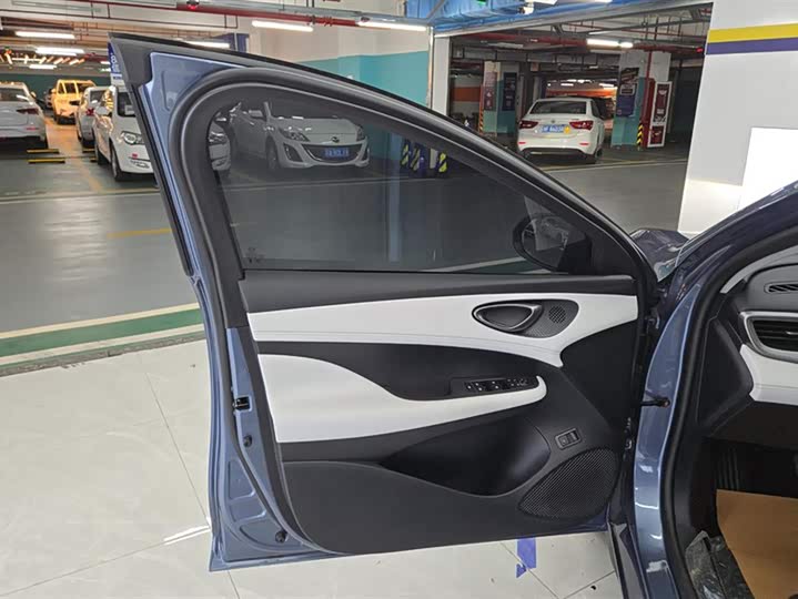 Фото 7 - BYD Seal 05 DM-i Hybrid