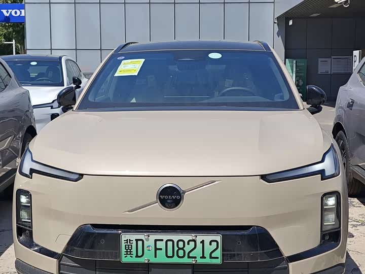 Volvo XC70 Hybrid 2026 2026款 四驱超长续航Core