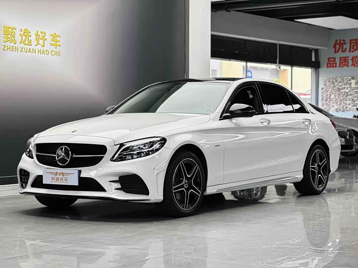 Фото 1 - Mercedes-Benz C-Class
