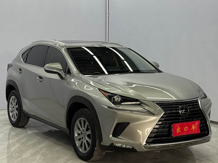 Фото 3 - Lexus NX