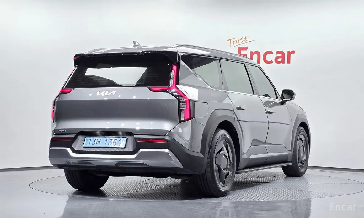 Kia EV9 2023 Long Range 2WD