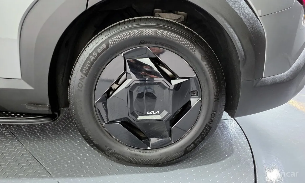 Kia EV9 2023 Long Range 2WD