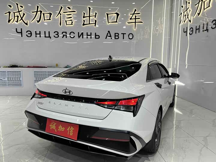 Фото 4 - Hyundai Elantra N line