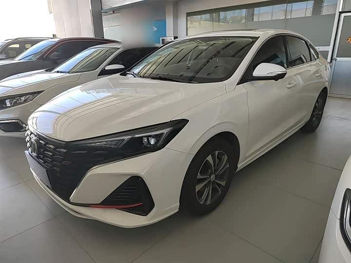 Фото 2 - Changan Eado Plus