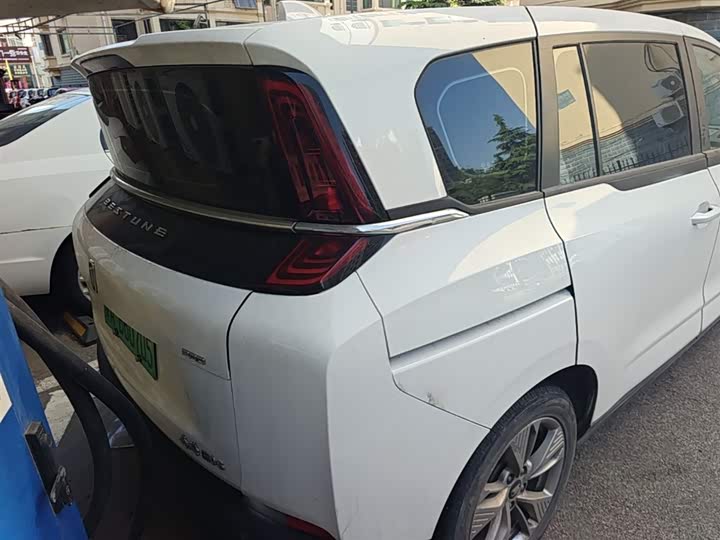 Bestune NAT 2024 2024款 PRO 嘉享版 425km