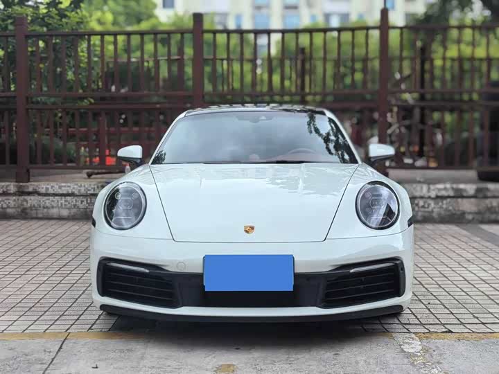 Фото 2 - Porsche 911