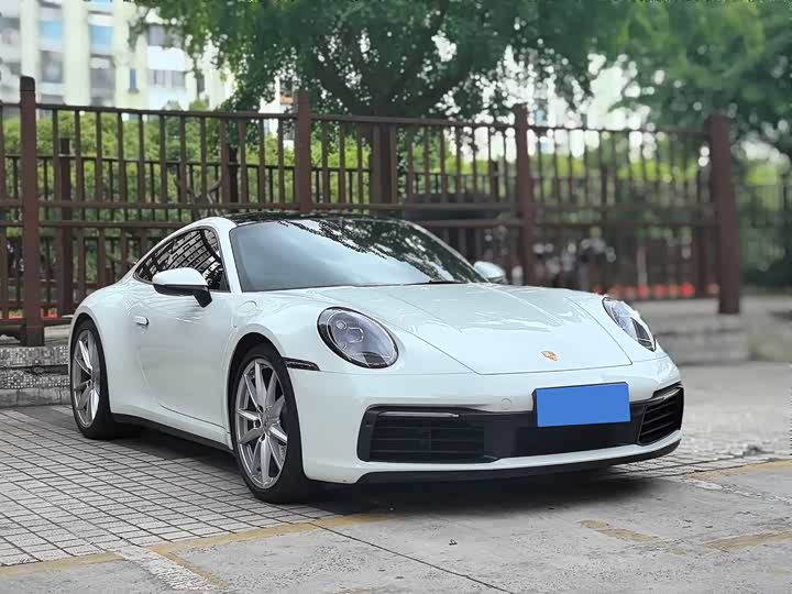 Фото 3 - Porsche 911