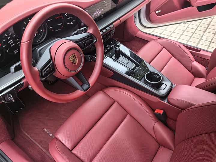 Фото 7 - Porsche 911