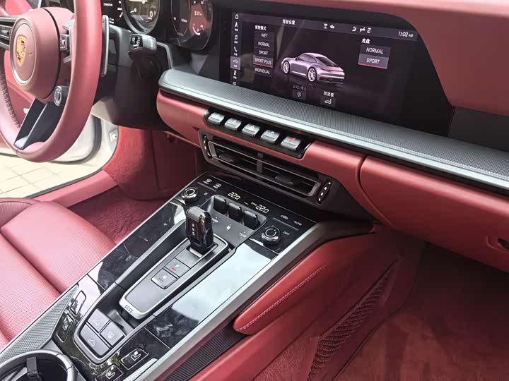 Фото 8 - Porsche 911