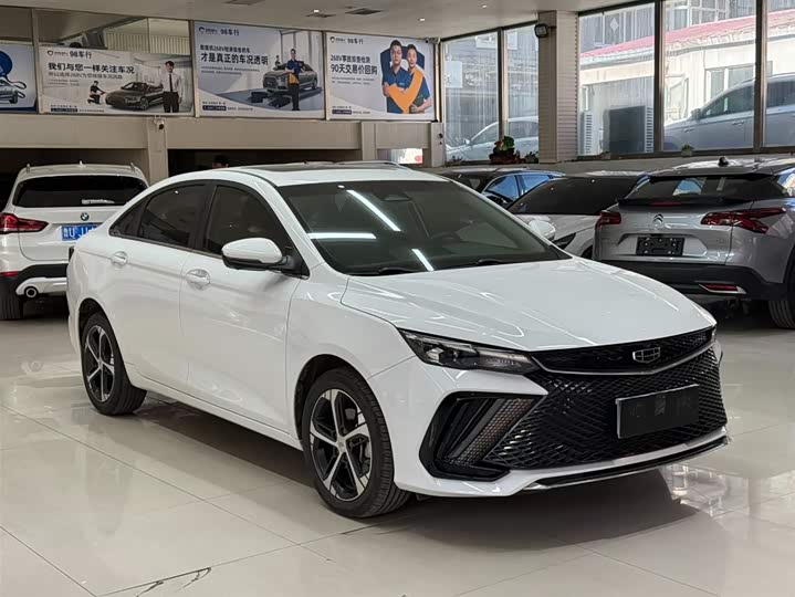 Geely Emgrand L 2022 2022款 1.4T CVT至尊型