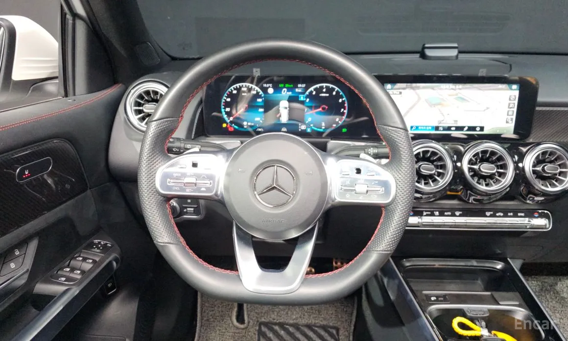 Mercedes-Benz GLB-Class 2020 GLB250 4MATIC