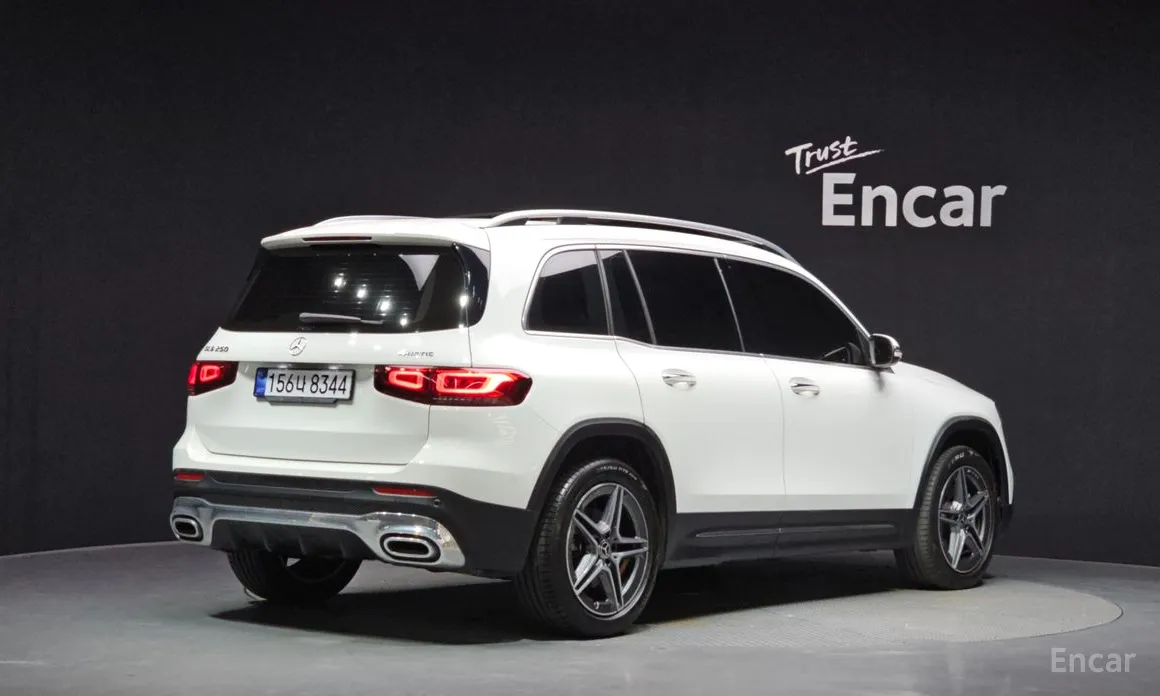 Mercedes-Benz GLB-Class 2020 GLB250 4MATIC
