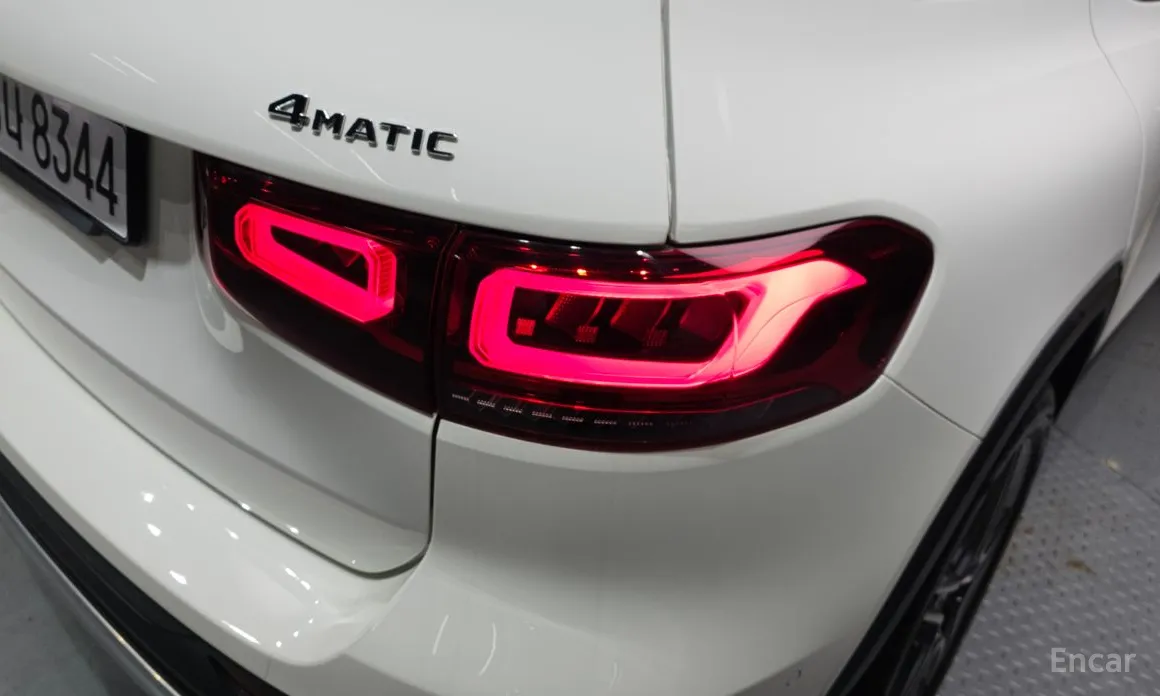 Mercedes-Benz GLB-Class 2020 GLB250 4MATIC