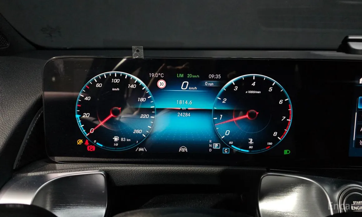 Mercedes-Benz GLB-Class 2020 GLB250 4MATIC