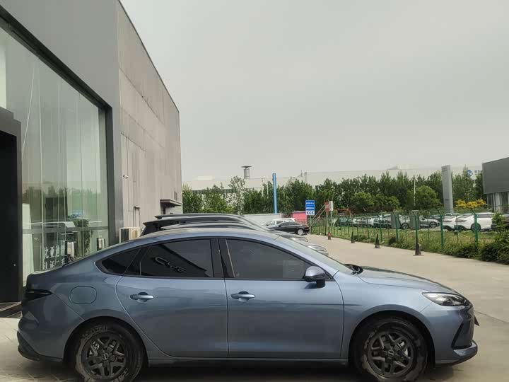 BYD Seal 05 DM-i Hybrid 2025 2025款 DM-i 智驾版 55KM豪华型