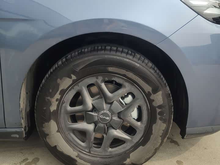 BYD Seal 05 DM-i Hybrid 2025 2025款 DM-i 智驾版 55KM豪华型