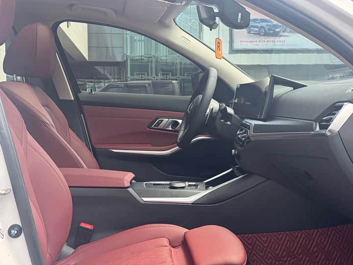 Фото 4 - BMW 3 Series