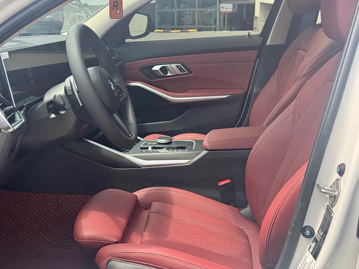 Фото 8 - BMW 3 Series
