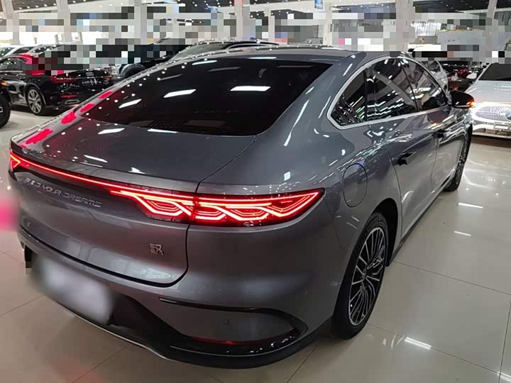 Фото 7 - BYD Han