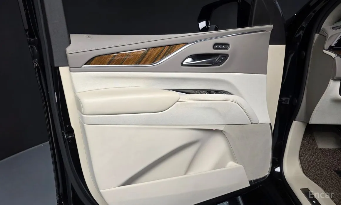 Cadillac Escalade 2021 6.2
