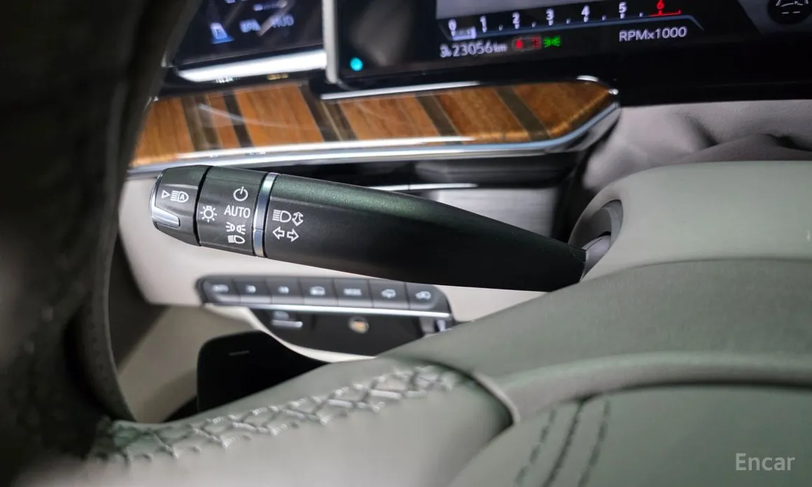 Cadillac Escalade 2021 6.2