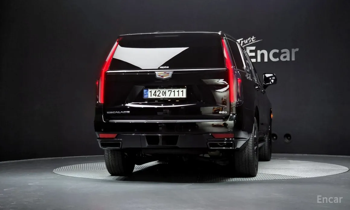 Cadillac Escalade 2021 6.2