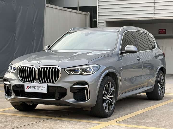 Фото 1 - BMW X5
