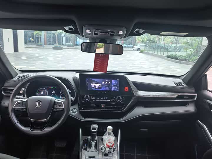 Toyota Crown Kluger 2024 2024款 2.5L HEV四驱豪华版