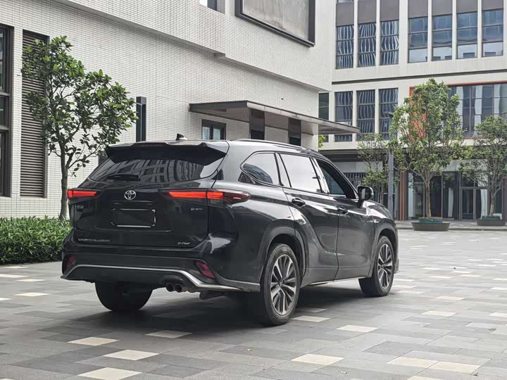 Toyota Crown Kluger 2024 2024款 2.5L HEV四驱豪华版