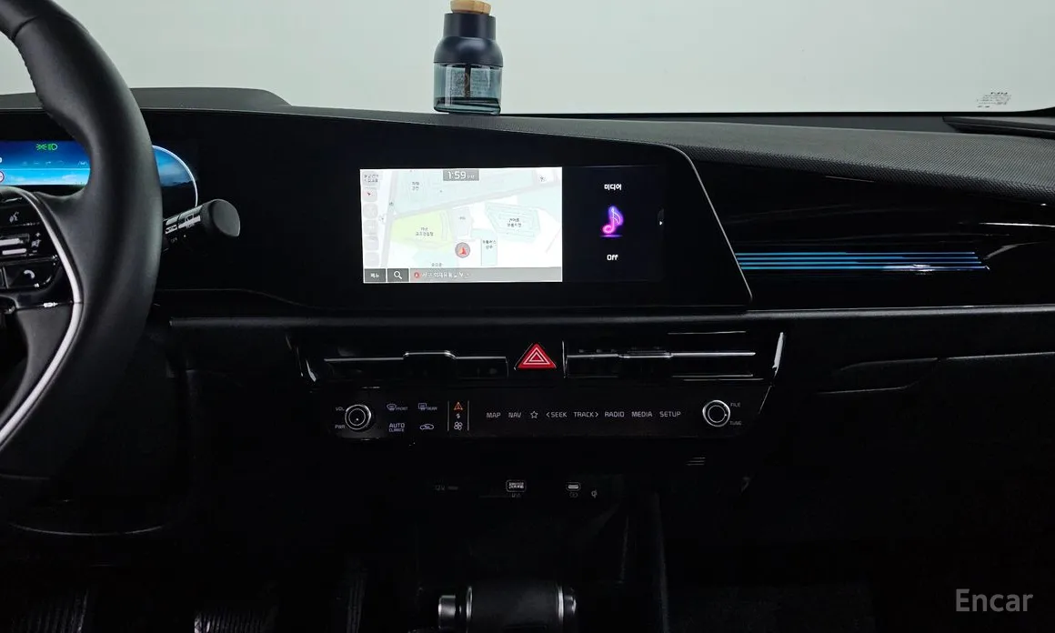 Zdjęcie 13 - Kia Niro