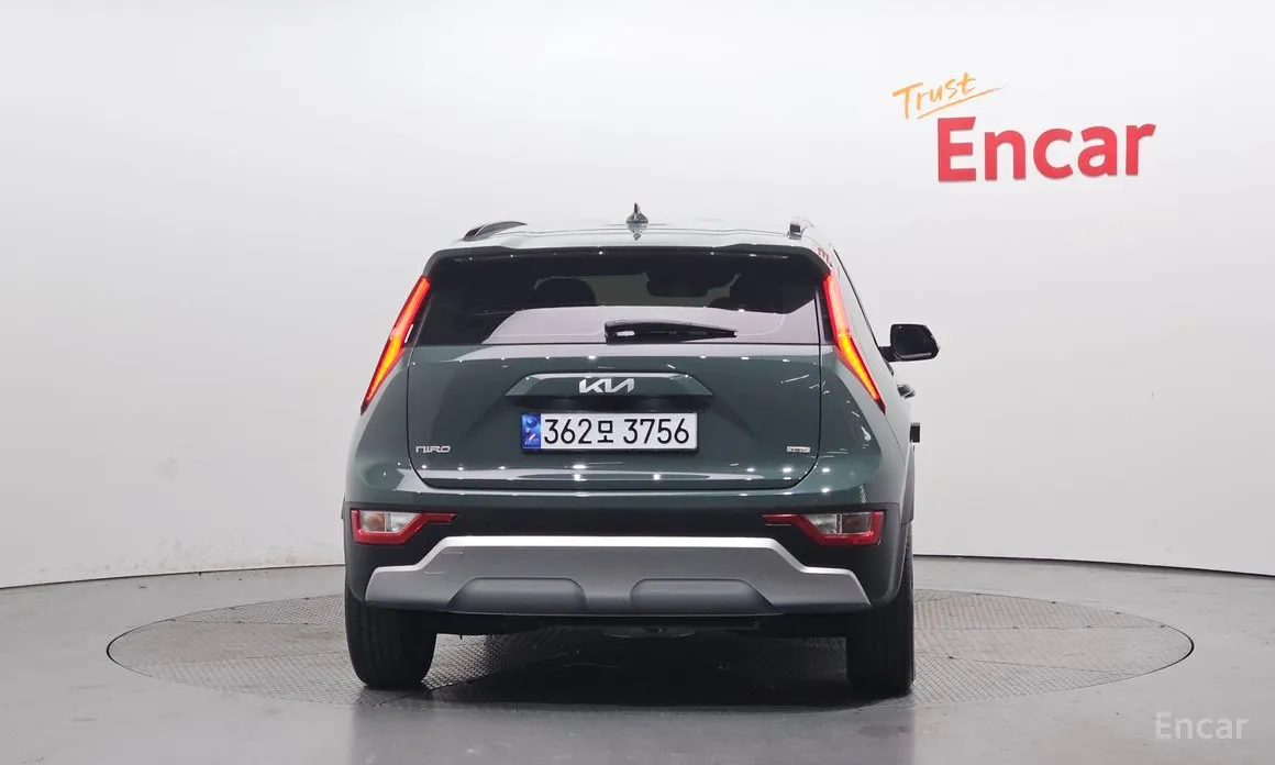 Zdjęcie 4 - Kia Niro