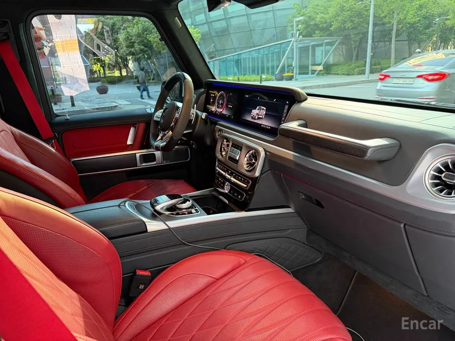 Mercedes-Benz G-Class 2019 AMG G63 Manufaktur